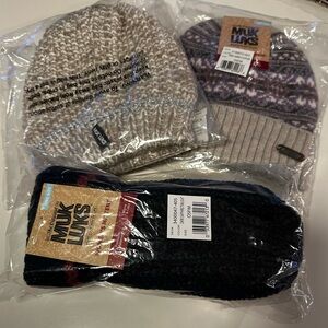 Muk Luks 2 Knit Beanie hats & 1 pair of Mittens OSFM. NIB.
